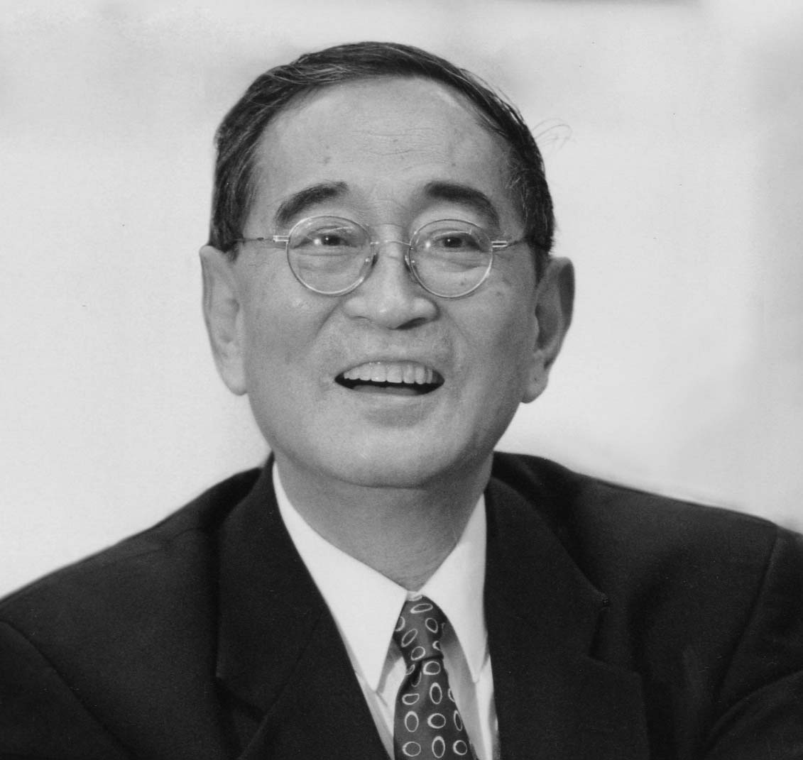 中国著名经济学家厉以宁辞世 