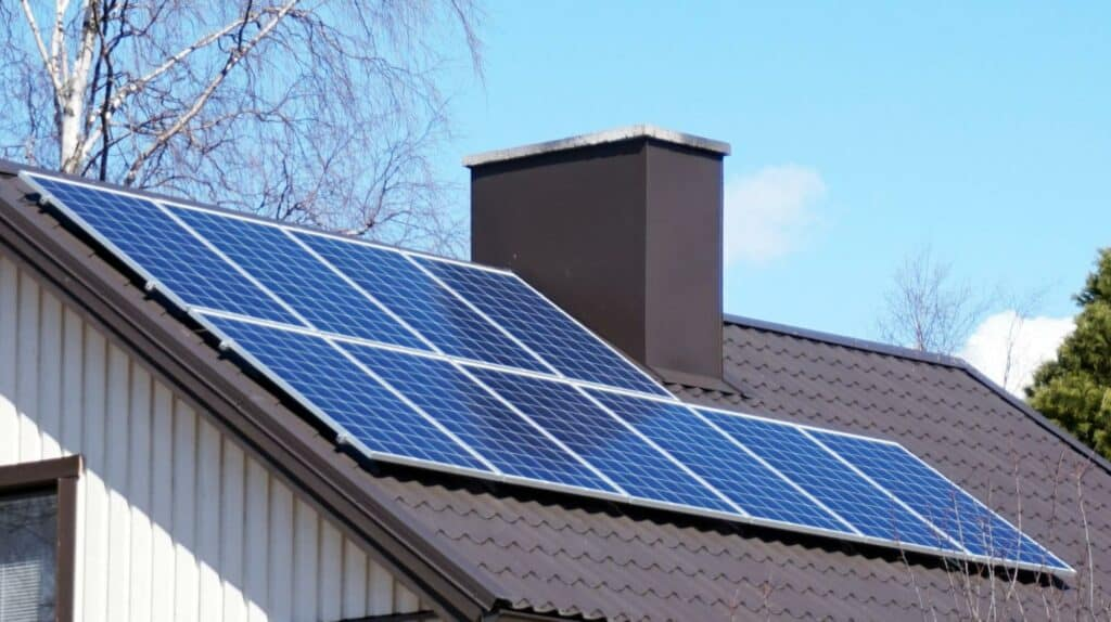 什么是不同類型的太陽能電池板連接器？